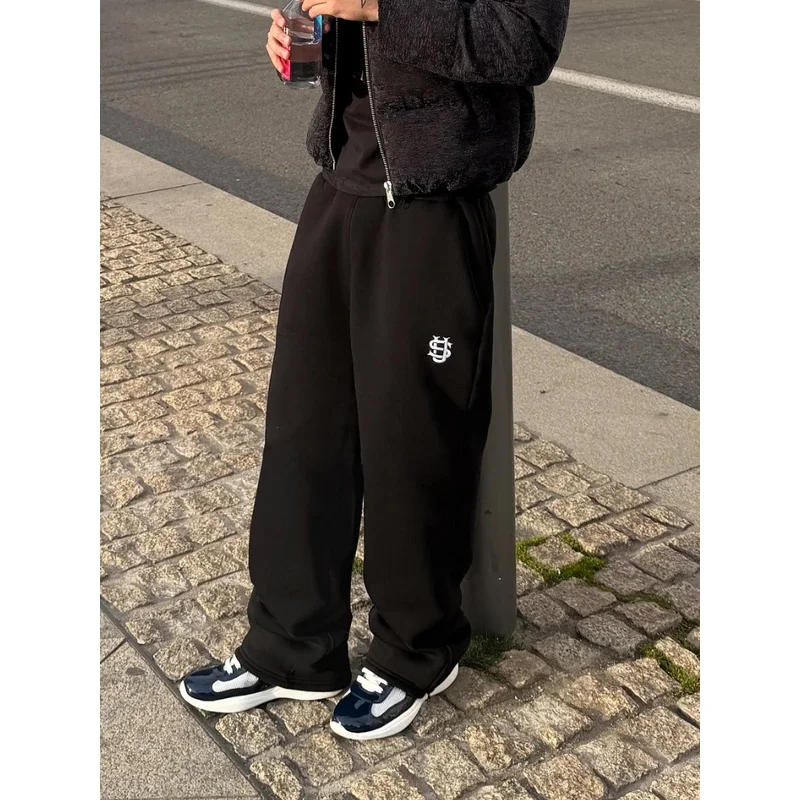 

Bear House Anime C Y2k New Embroidered Letter Sports Pants Street Clothing Jogger Men and Women Harajuku Retro Fashion C ZoZ*1h9
