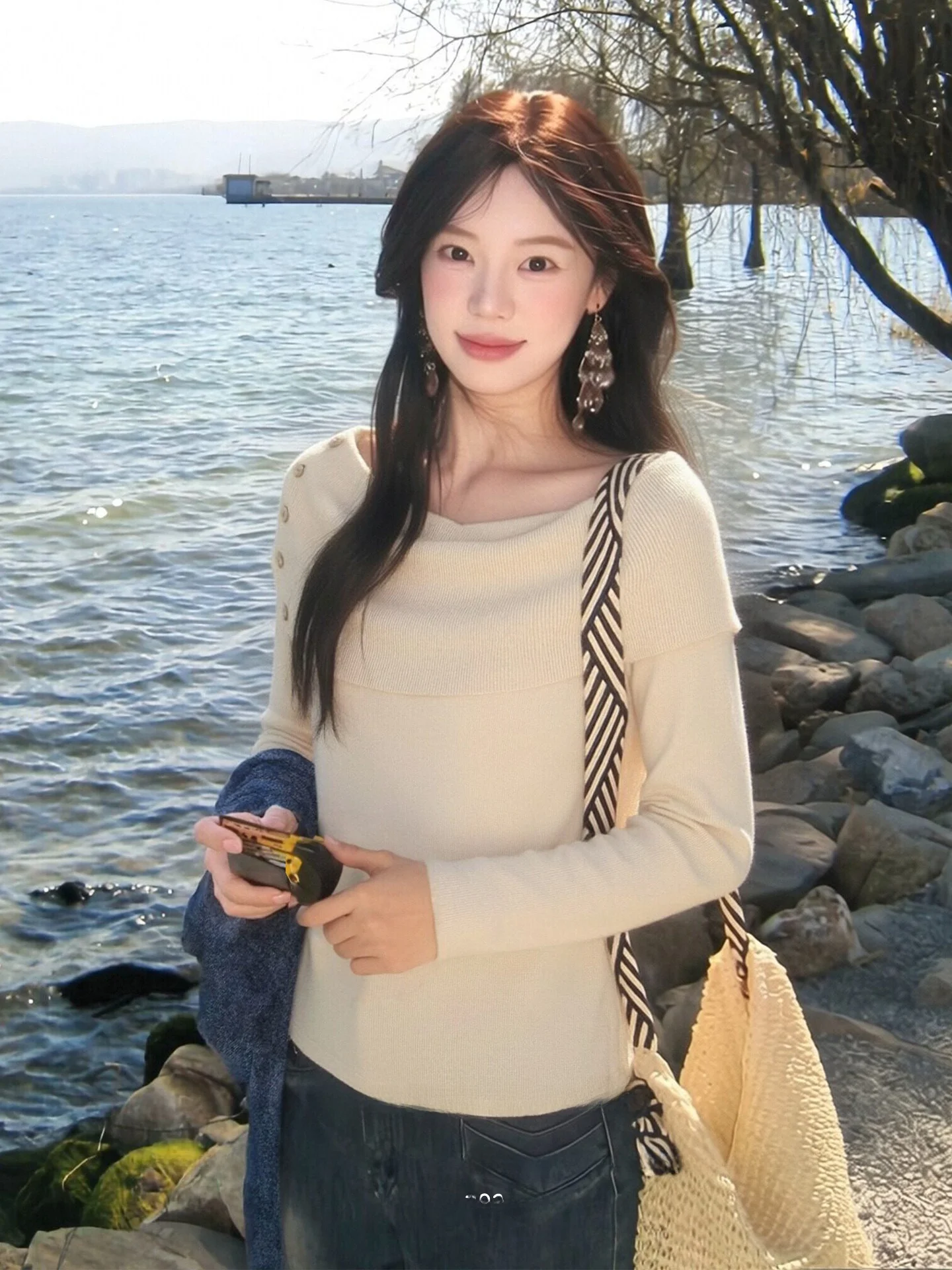 

Потрясающий вязаный топ на одно плечо для женщин, свободный крой, повседневный стиль, весенняя мода, длинный рукав, мягкий, дышащий, цветной