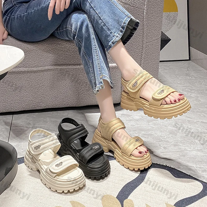 Women\'s Sports Sandals 2025 Summer New Fashion Flat Casual Sandals Thick-soled Non-slip Female Outdoor Casual Beach Slippers