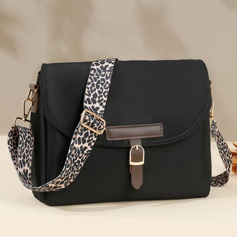 

Минималистичная роскошная кожаная сумка для подгузников для женщин, дизайнерская вместительная сумка-тоут, винтажная, элегантная, модная, классическая, для поездок на работу