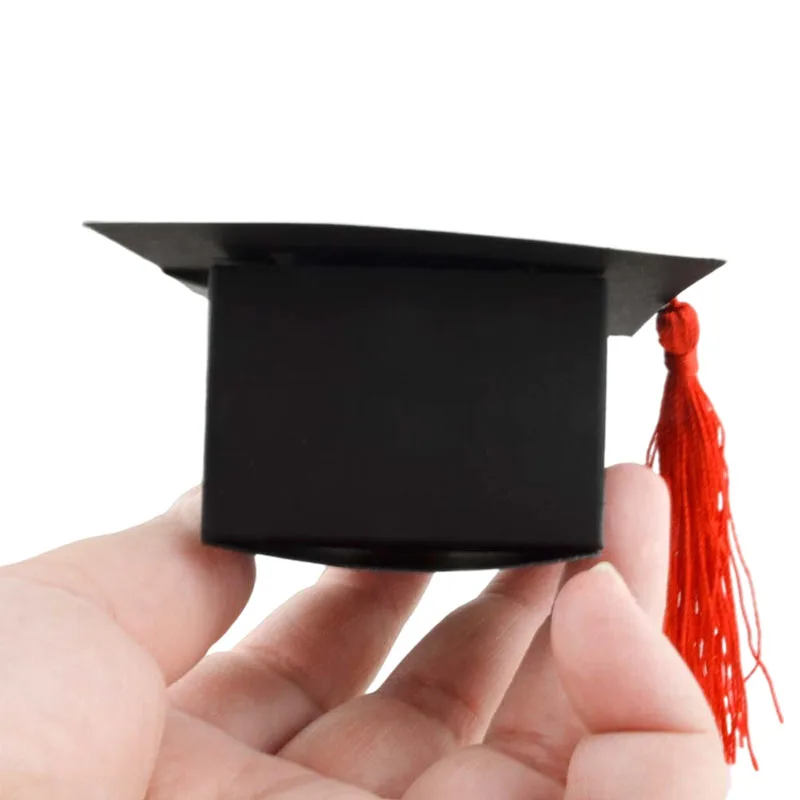 50pcs Bachelor Hat Candy Box Cap Bag Graduation Candy Favor Gift Boxes Packaging Bags With Tassels Celebration Party Decoration 50pcs Bachelor Hat Candy Box Cap Bag Graduation Candy Favor Gift Boxes Packaging Bags With Tassels Celebration Party Decoration