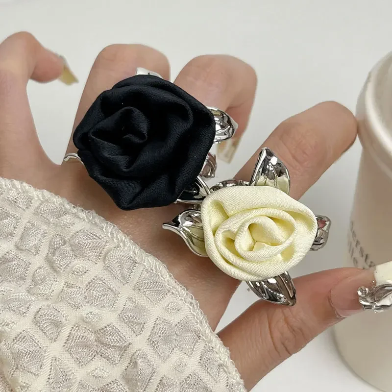 

European and American new three-dimensional purple fabric rose ring