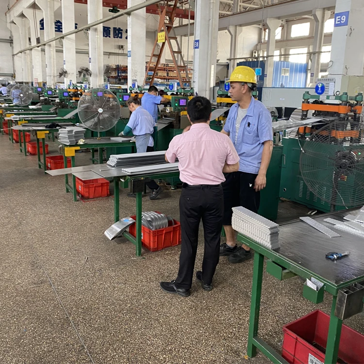 Wärme Austausch Fin Mechanische Metall Punching Fin Press Line Maschine