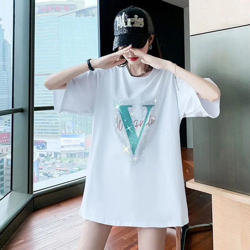 

Cotton Summer New Fashion diamonds alphabet “V” Pattern short-sleeve T-shirt female street style Loose Casual women tops 4xl