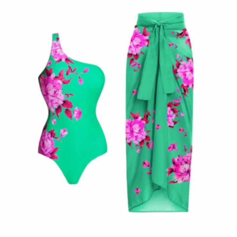 

2025 new European and American one-piece conservative belly cover and thin holiday beach hot spring swimsuit French retro one-pi