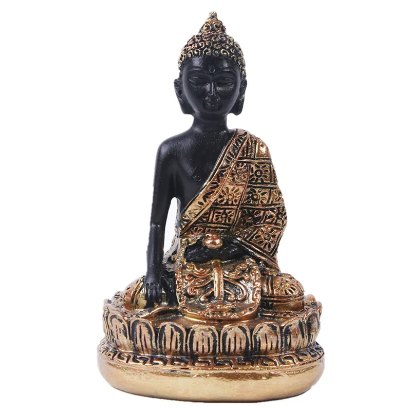 Resin Hall of Three Buddhas: Shakyamuni Buddha, Avalokiteshvara , and Ksitigarbha Bodhisattva, representing the T
