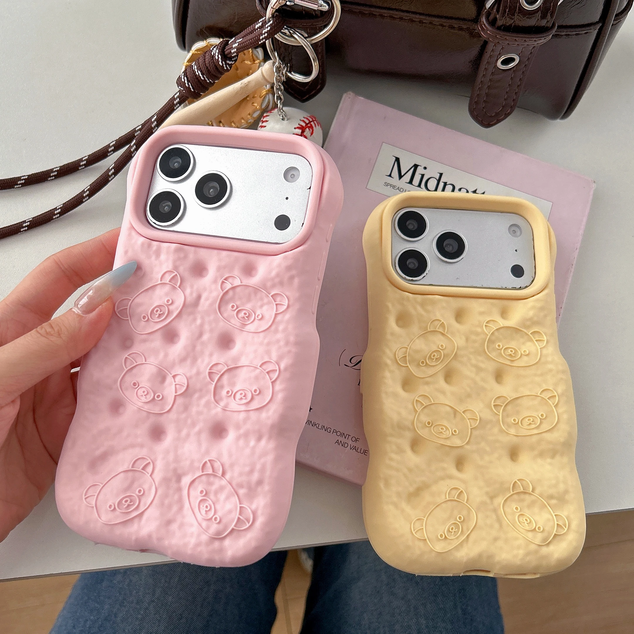 Funda de Teléfono 3D con Diseño de Oso de Peluche, Cubierta Protectora de Silicona con Patrón de Oso en Relieve para iPhone 17/16/15/14/13/12 Pro Max