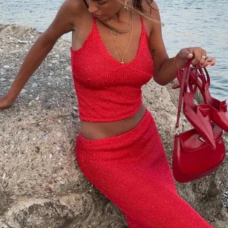 

2026 Women Sparkly Two Piece Skirt Outfits Sleeveless Spaghetti Strap Scoop Neck Cami Tops Bodycon Sexy Maxi Skirts