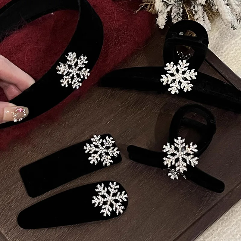 Crystal Snowflake Velvet Hair Claws Barrettes For Women 2024 New Classic Black Flannel Hair Clips Claws Headbands Set Wholesale