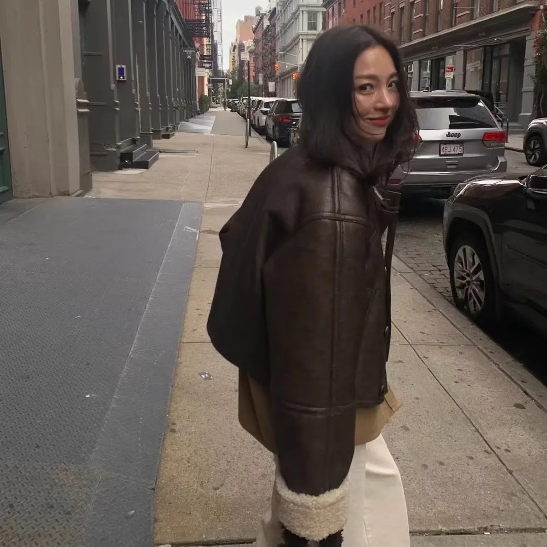 سترة قصيرة أنيقة من فرو الخروف بطراز عتيق مع أزرار مزدوجة، ملابس خارجية متعددة الاستخدامات للسيدات، معطف سميك بأكمام طويلة بل...