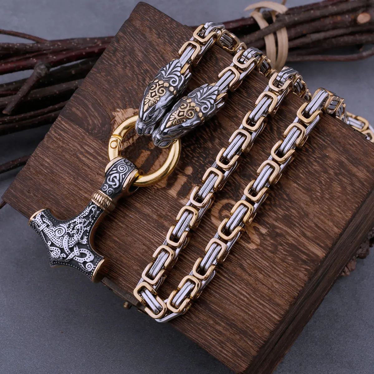 

Viking Men's Dragon Head Necklace Thor's Hammer Fashion Hip Hop Biker Amulet Pendant Stainless Steel Jewelry Nordic Gifts