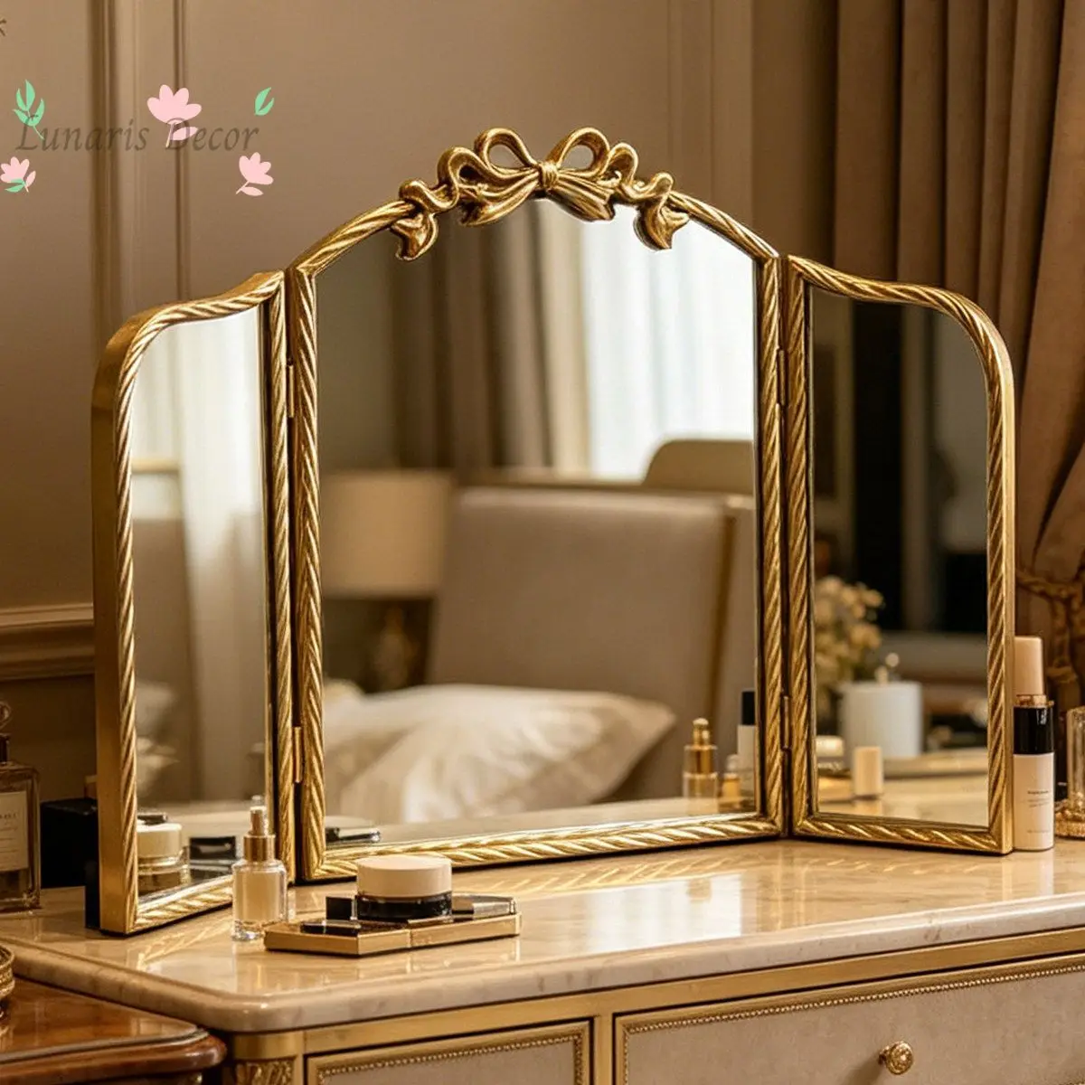 Mirror Three-sided Folding Desktop Makeup Mirror Bathroom Mirror French Light Luxury Wall Hanging Household Bedroom Makeup