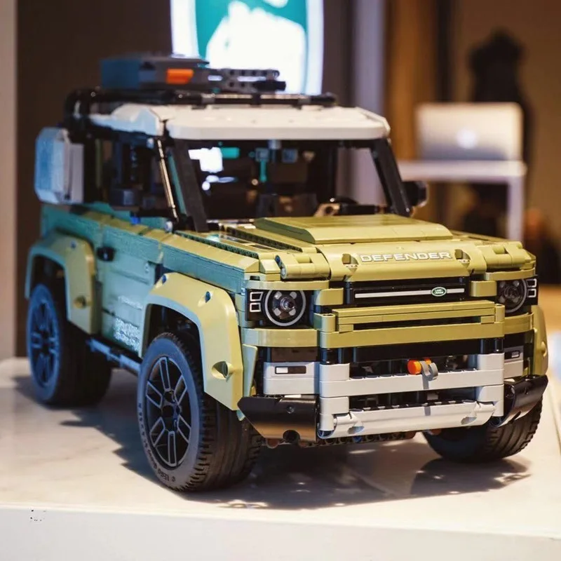 Juego de bloques de construcción de vehículo todoterreno, juguete de construcción con Control remoto de potencia Ultra grande, Compatible con Land Rover Defender, 40009