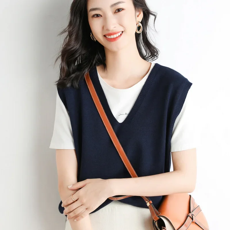 Thumbnail 4 - #66 Cheap Womens Sweater Vests Worth Buying