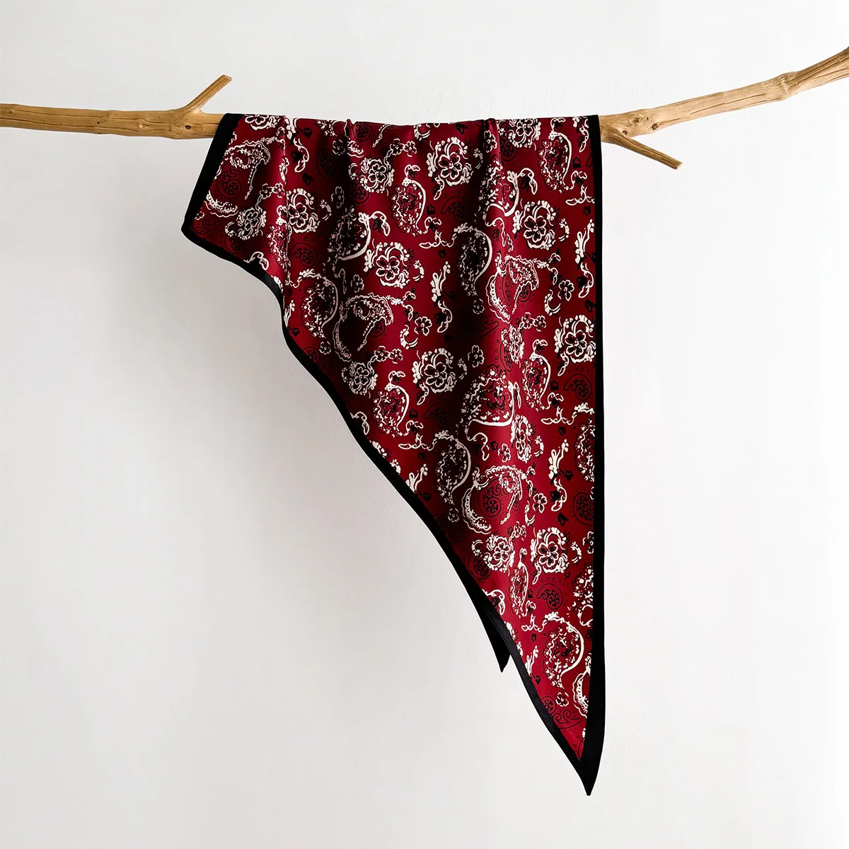 New Twill Shawl Triangle Scarf for Women Paisley Neckerchief Female New Headband Hair Bands Print Foulard Hijab Wraps Bandana