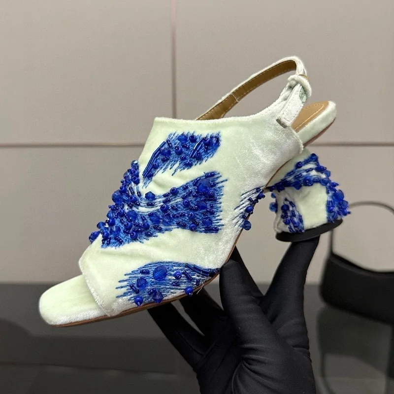 New 2025 Sandalias Summer Women's Open Toe Strange Style Rome Sandas Suede Embroidered Bead Decoration Slippers Dress Shoes