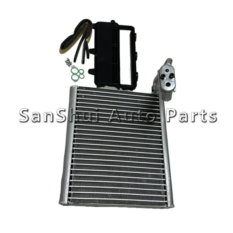 31267591 Aracın Klima Sisteminde Kullanılan Evaporator Çekirdeği: Volvo XC60, V60, S60, XC70, S80 İçin Güvenilir ve Uygun Alternatif