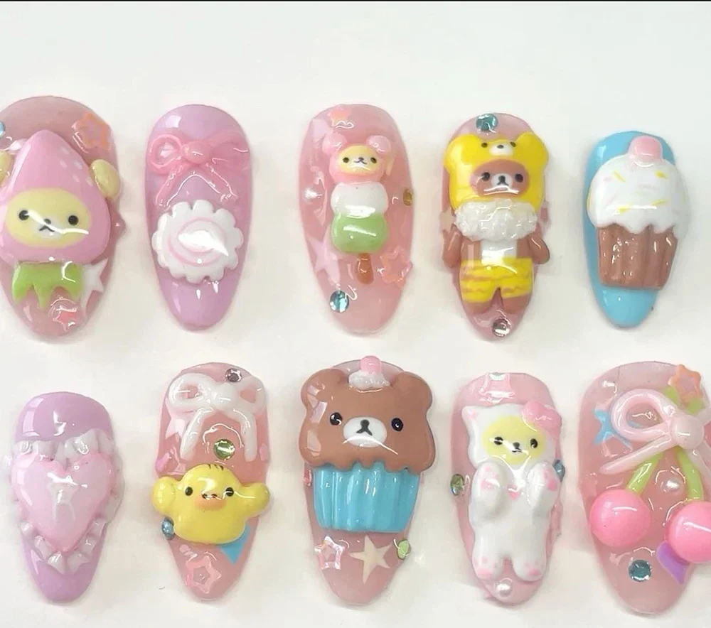 10Pcs Kawaii Rilakkuma 3D 인형 프레스 네일 아트 수제 아몬드 베어 귀여운 맞춤형 가짜 손톱 소녀 파티 생일 선물