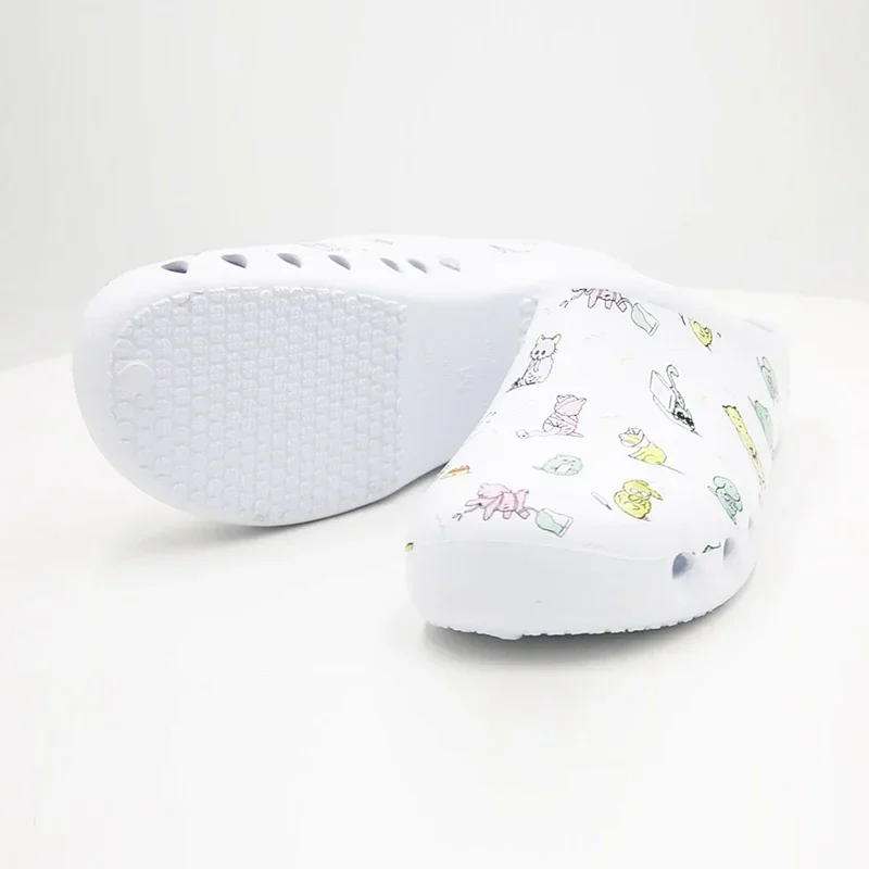 Медицинская обувь, женские тапочки, модные сверхлегкие тапочки из ЭВА, удобная женская обувь для медсестер, летние сандалии для врачей