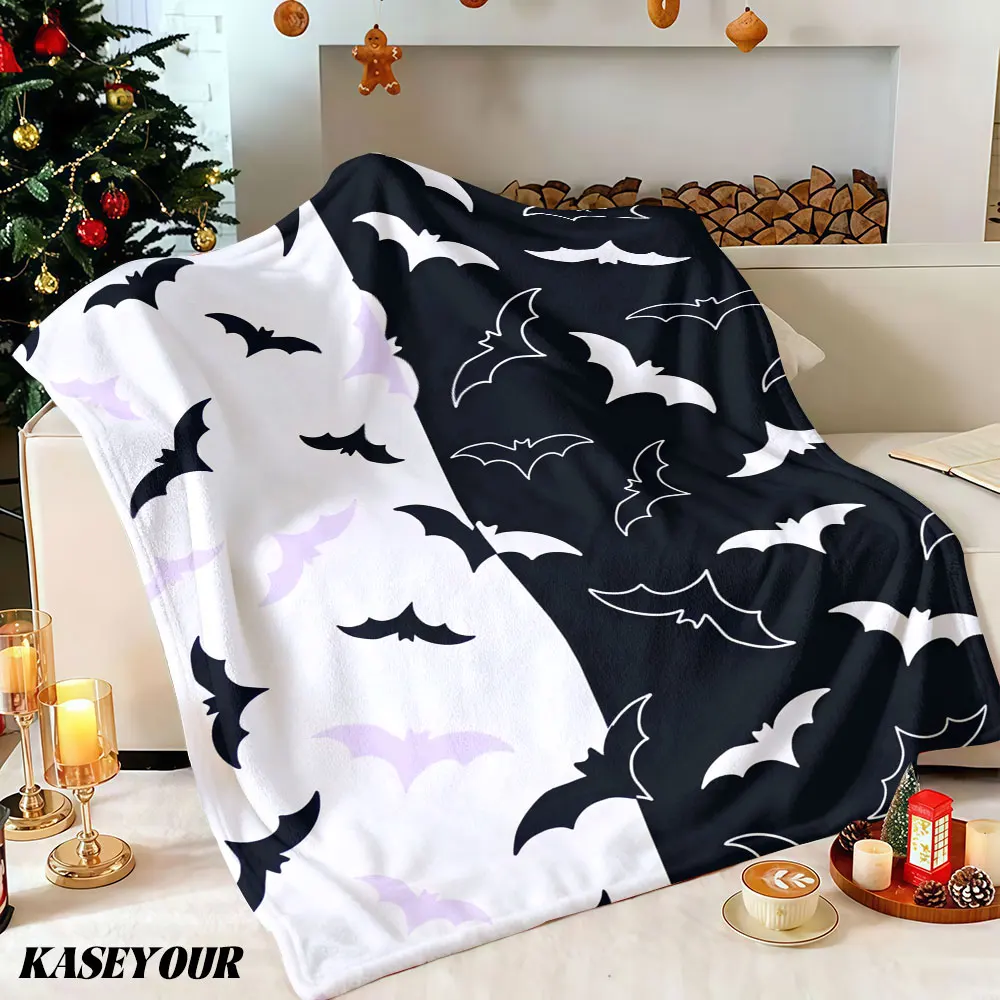 Halloween Bat Duality Winter Summer Flannel Blanket Throw Fleece Soft Fuzzy Plush Cozy Fleece Blankets for Sofa Ideal Gifts