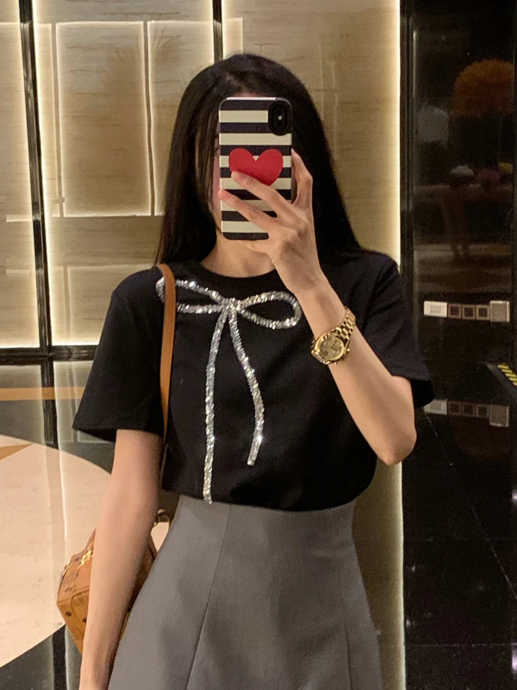 

Bla iny Diamond Knot ort Sve T-irt Women's New 2025 Summer High-End Unique Beautiful Top Super Good Looking