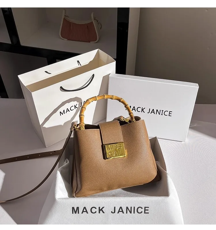 

Fashion Bamboo Handle Bucket Bag Large Capacity High Quality Women Handbag Luxury Textured Clutch Purse Shoulder Messenger Bag