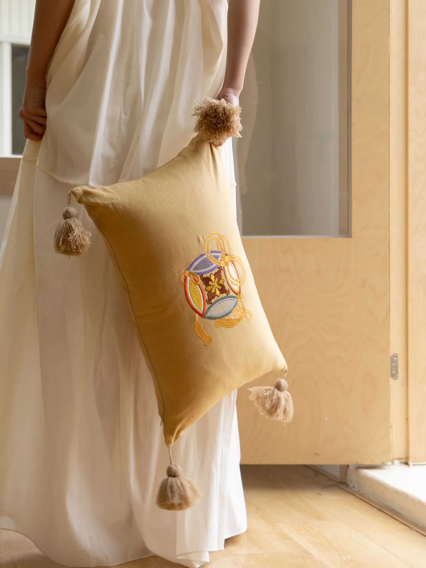 

Новая декоративная подушка в китайском стиле с вышивкой "Маленький Фуцзюй" из льняной ткани в полоску для дивана, универсальная для всех сезонов, для дома