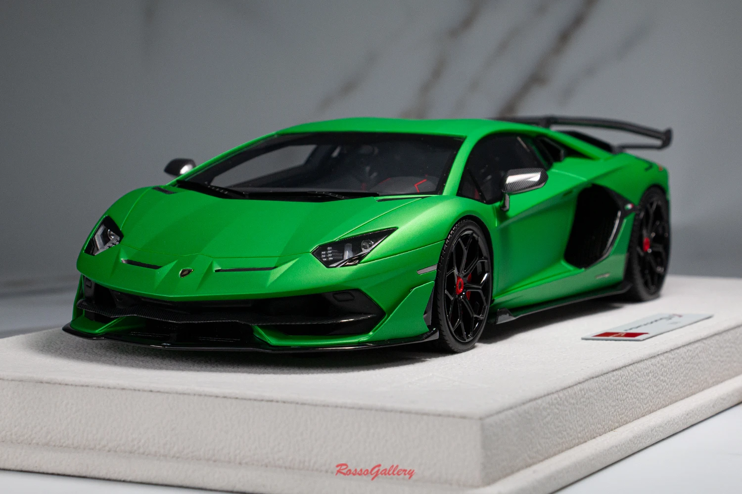 Make Up 1:18 For Aventador SVJ 2018 Limited to 80 Units Worldwide Limited Edition Resin Metal Static Car Model Toy