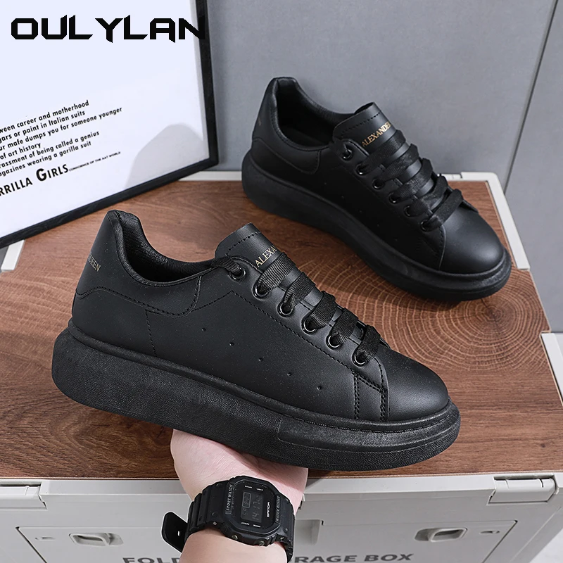 

New sneakers Breathable Board shoes 2024 White walking shoes All-match leather thick soled men's inner high increase flat shoes