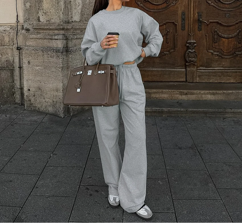 

2025 Autumn Fashion High-end Gray Knitted Loose Long Sleeved Pants Casual Sports Hoodie Set