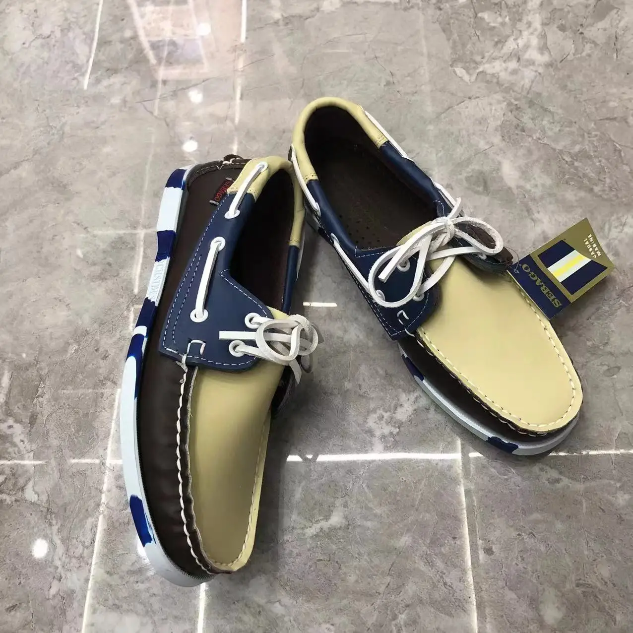 SEBAGO Men Homme Authentic Docksides Shoes - Premium Leather Moc Toe Lace Up Boat Shoes 185A