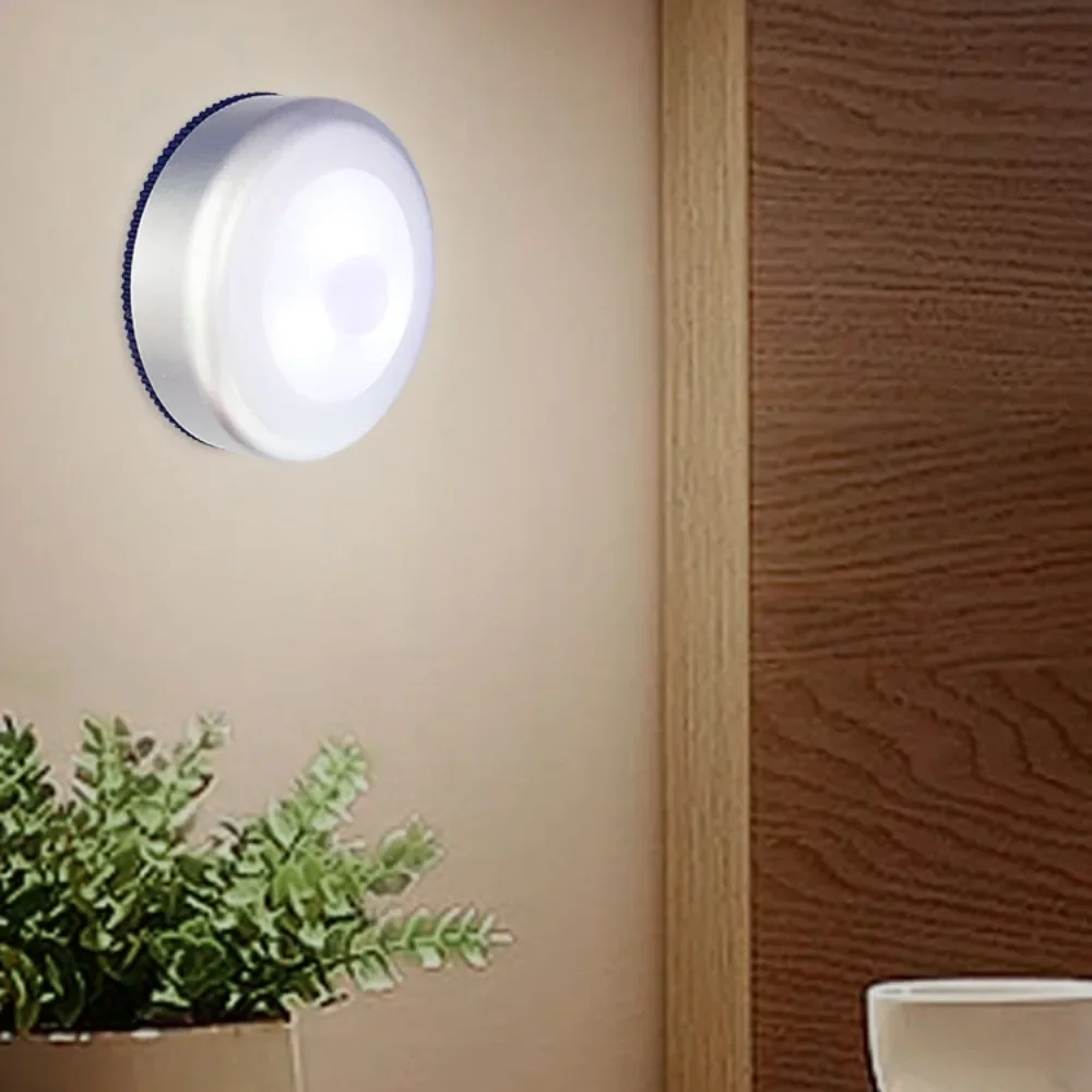 Hot Selling Closet Wardrobe Sensor Home Night LED Kitchen Cabinet Light LED Motion Sensor Cabinet Light