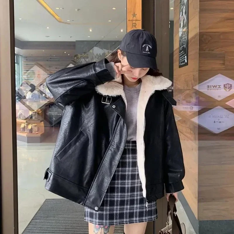 2025 หญิงหลวมซิปหนัง Outcoat ผู้หญิงเกาหลี Patchwork เสื้อหนัง Faux ฤดูใบไม้ร่วงฤดูหนาวผู้หญิงกํามะหยี่ PU หนังแจ็คเก็ต