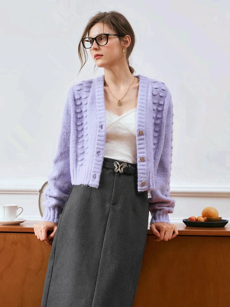 

OLrain French V-neck Cardigan Women's Autumn 2025 New Loose Casual Knitted Sweater Single Breasted Long Sleeve Jumper E56QM65989