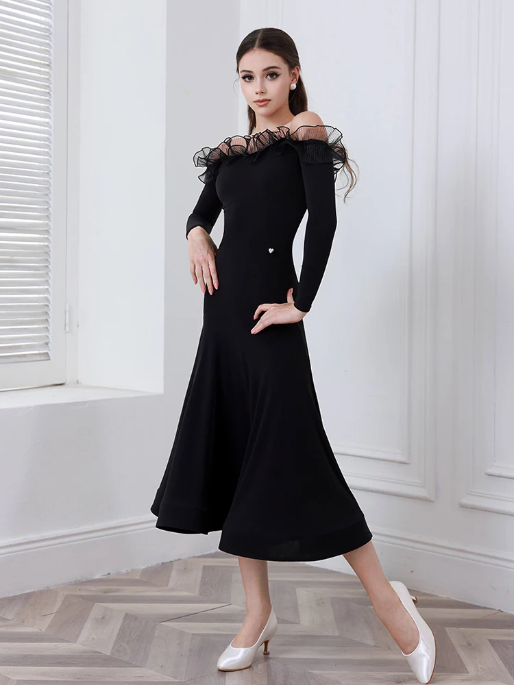 Strój do tańca standardowego 2025, walc, strój konkursowy damski, odkryte ramiona, czarna sukienka do tańca towarzyskiego, sukienki na zawody AMY2430