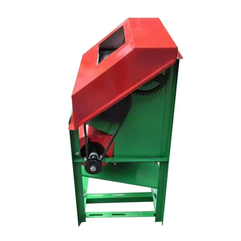 Fresh peanut fruit picker