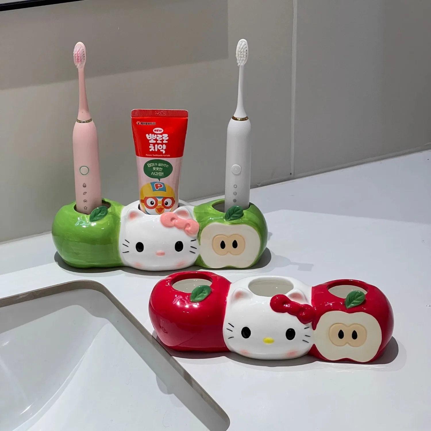 Anime Sanrio HelloKitty Ceramic Electric Toothbrush Stand Couple Bathroom Counter Storage Cute Kawaii Cartoon Holiday Gifts