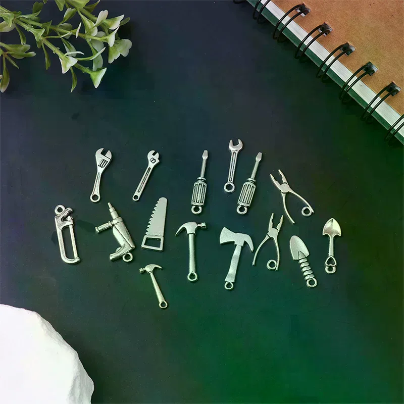 15pcs/set Dollhouse Miniature Repair Kits Accessories Hammer Scissors Furniture Decoration Phone Case Material