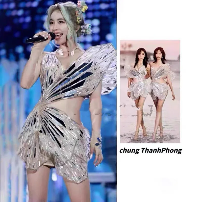 

Glass butterfly fashion dress Small niche design red temperament dresscompany annual meeting host evening gown