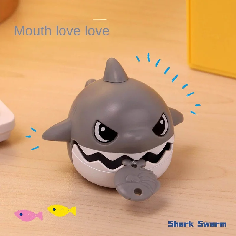 Pull Tooth Shark Keychain for Children, Cartoon Eating Small Fish Keychain, Children\'s Toys, Car Small Pendant, Gift