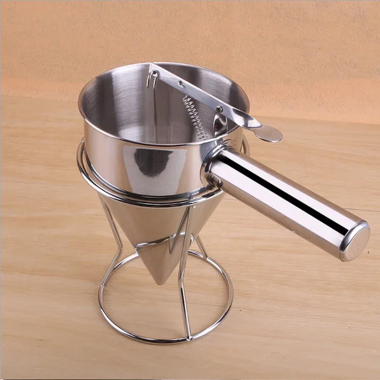 Stainless steel octopus meatball funnel handheld liquid separator Octopus meatball tool conical funnel