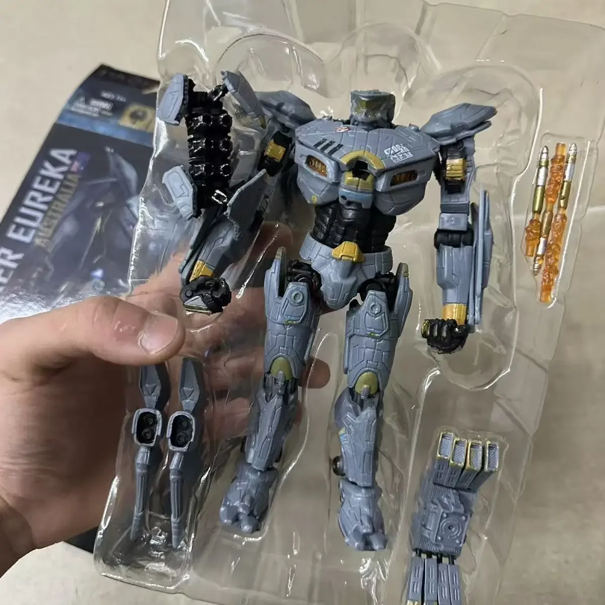 

NECA Pacific Mecha Model Eureka Raid Australian Armored Joint Hands-on Toy Gift