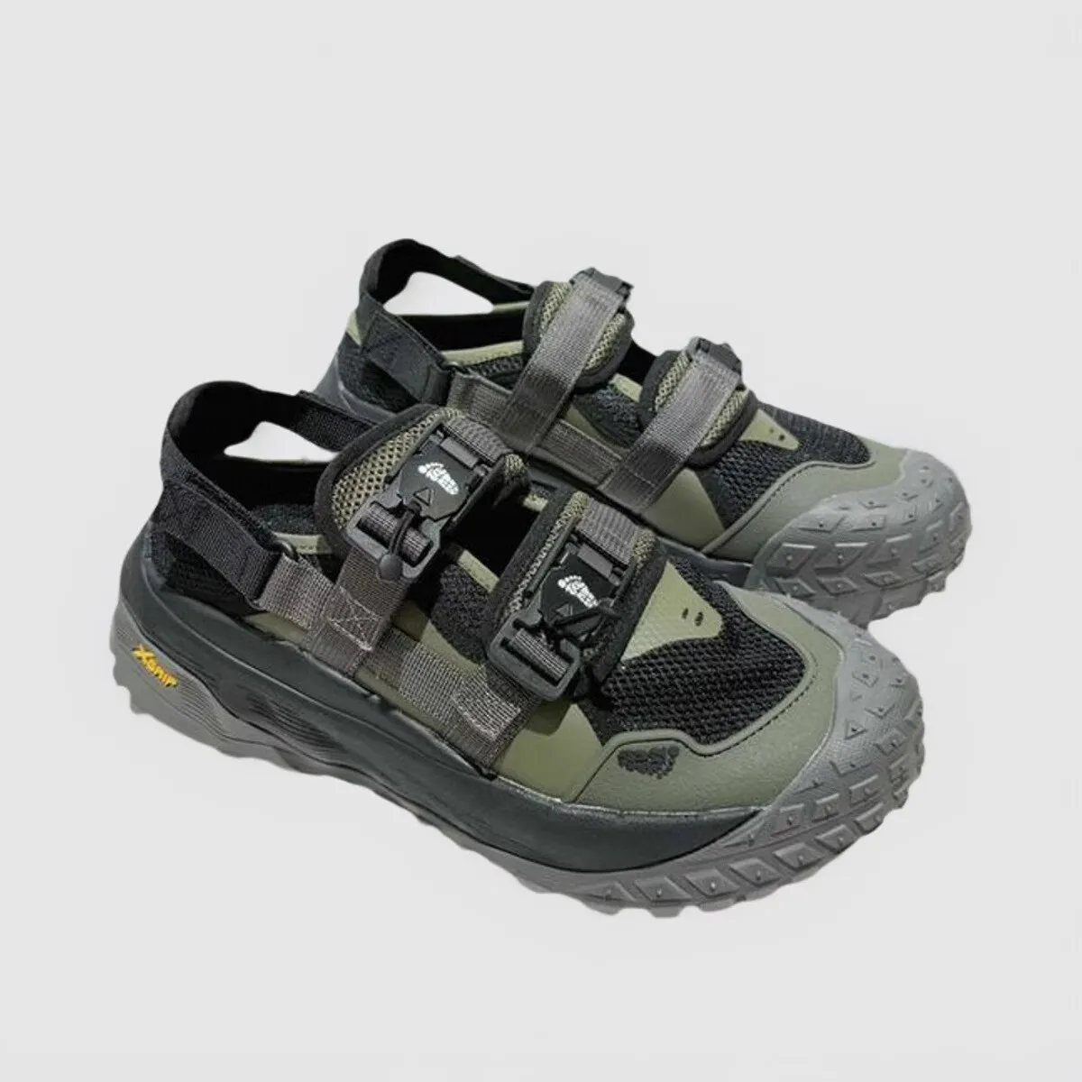 All-New 2025 Professional Unisex Lightweight Durable Slip-Resistant Golf Shoes Designed for Golf Performance