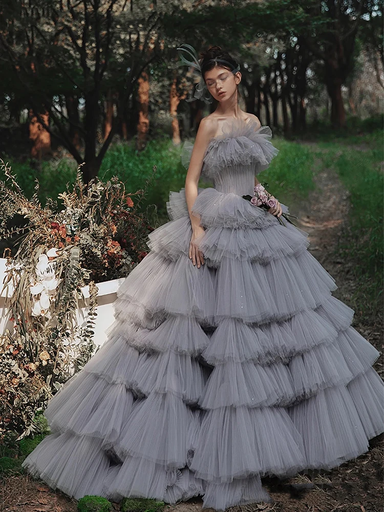 Customized Grey Ball Gown Women Wedding Dresses Tulle Tiered Bridal Gowns Formal Occasion Vestido De Noiva robe de mariée