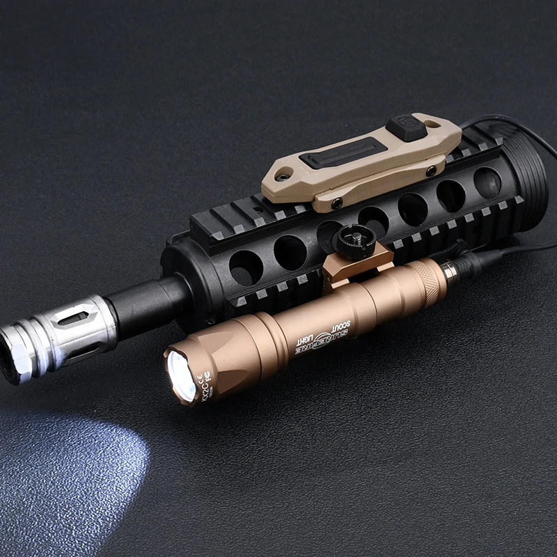 Tactical Flashlight M300 M300A Airsoft Accesories Surefir Powerful Flashlight M600 M600C Fit 20mm Rifle M4 LED Hunting Light