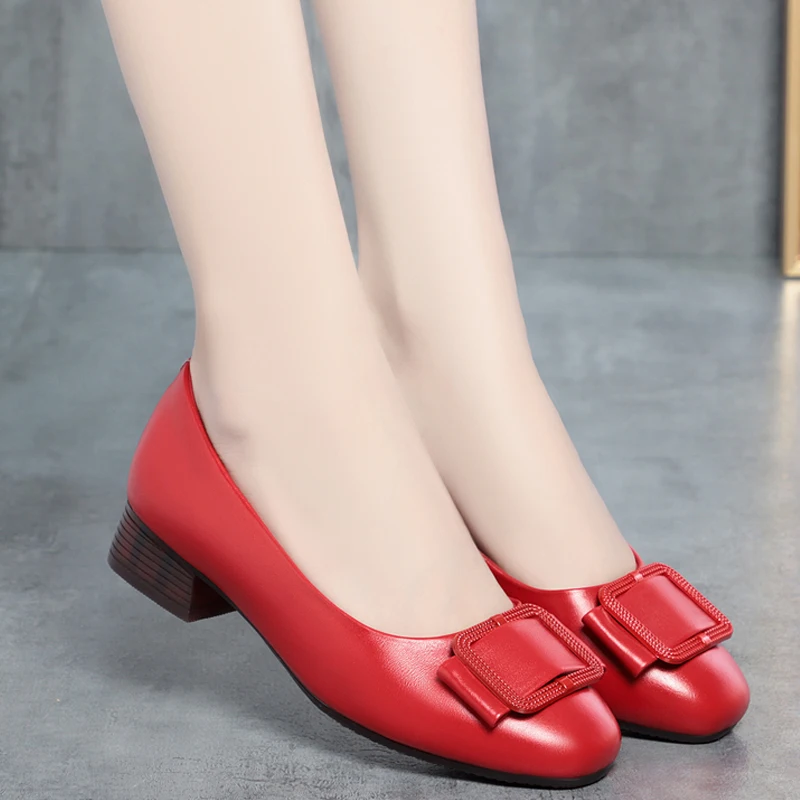 AIYUQI Women's Dress Shoes 2025 New Autumn Genuine Leather Ladies Shoes Large Size Fashion Shoes Women