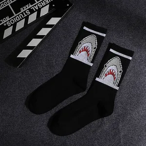 Hip Hop Männlicher Hit -Farben der Feuerwehr Crew Socken, rote Flamme, Blaze -Power -Torch, Skate Street -Baumwollsocken, heiße Hitze, Mode, 1 Paar 8 Hauptverkaufs -Rucksack -Chaos - №3