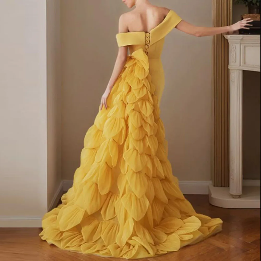 Customized Elegant Flows Evening Dresses with Ruffles Train Off the Shoulder Satin Birthday Party Gown With Remove Skirt