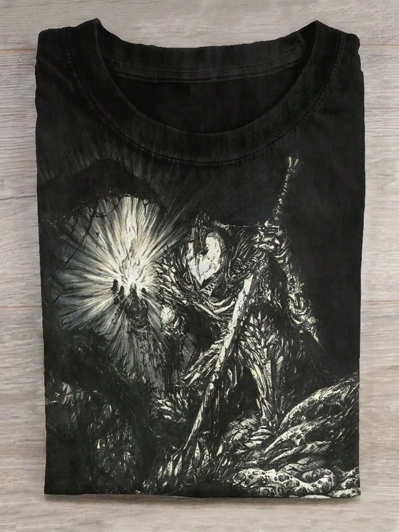 

Черная футболка с готическим принтом, 230 г, из выстиранного хлопка, с эффектом потертости, повседневная летняя футболка