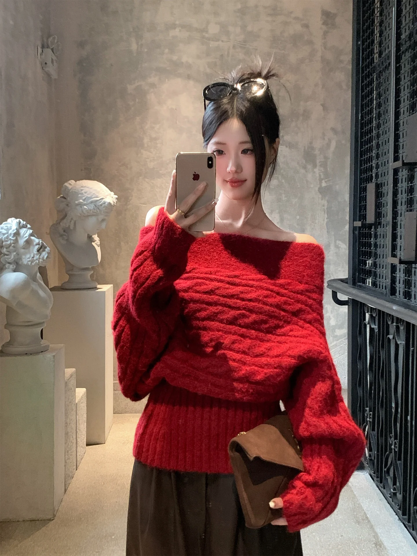 

CCc бархатный модный открытый вязаный свитер с плечами Base irt Top Lazy Braid Design, новинка зимы, женский свободный трикотаж